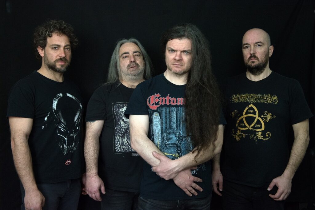 EXILED ON EARTH - Guarda il video della nuova “Through the Gates of the Silver Key MMXXIII”